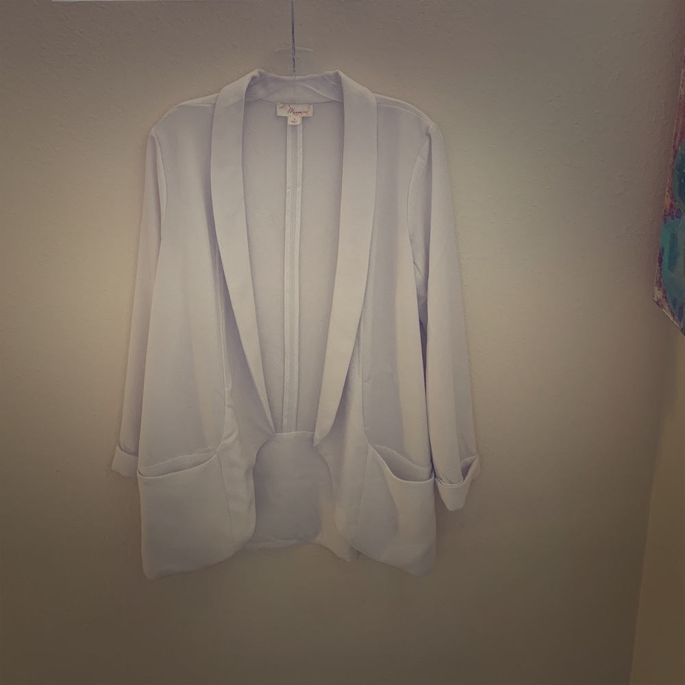 White Boyfriend Blazer